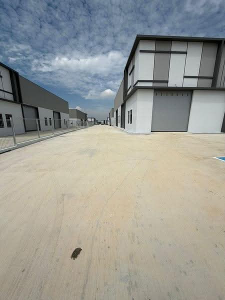 Factory for Sale in Eco Business Park 1 (Johor Bahru) - Ian Chua - Exterior - PropertyGuru.com.my