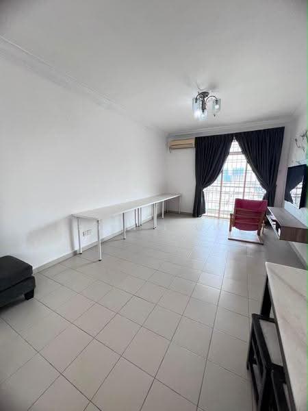 Apartment for Rent at Lake View Suites - Eden Liew - Living Room - PropertyGuru.com.my