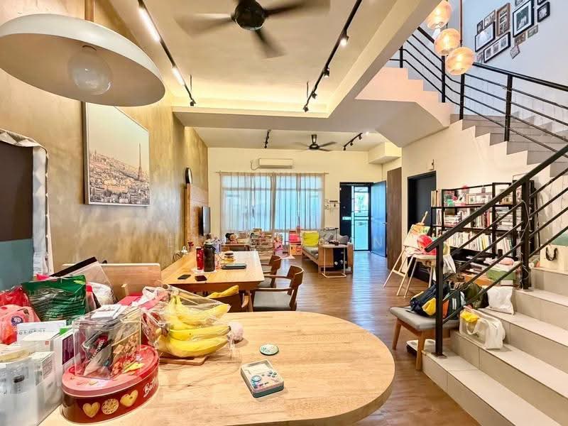 2-storey Terraced House for Sale in Ulu Tiram (Johor) - Ethan Gan - Living Room - PropertyGuru.com.my
