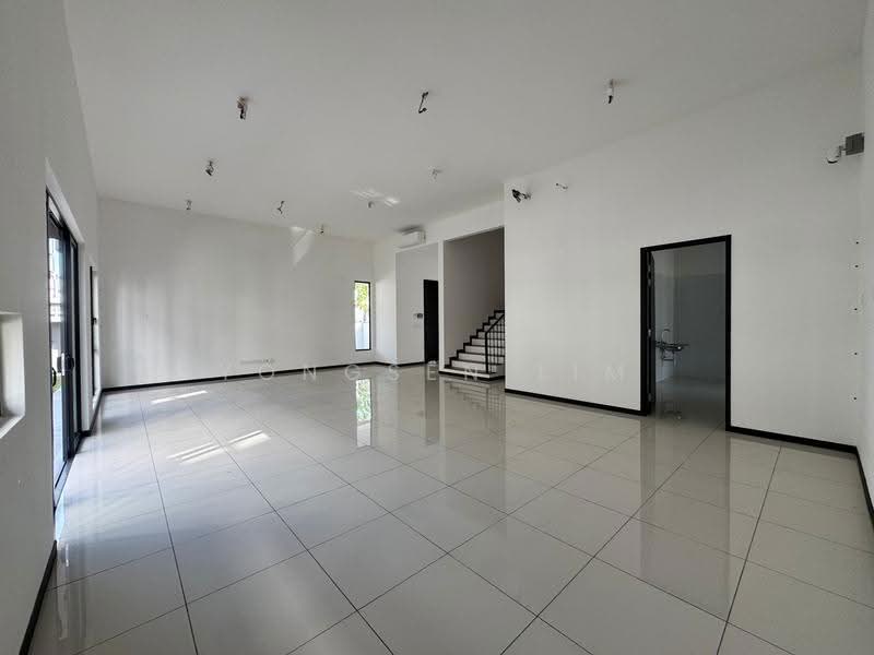 Semi-Detached House for Sale in Telok Panglima Garang (Selangor) - Yongsen Lim - Interior - PropertyGuru.com.my