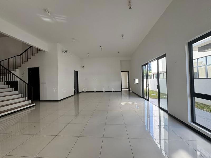 Semi-Detached House for Sale in Telok Panglima Garang (Selangor) - Yongsen Lim - Living Room - PropertyGuru.com.my