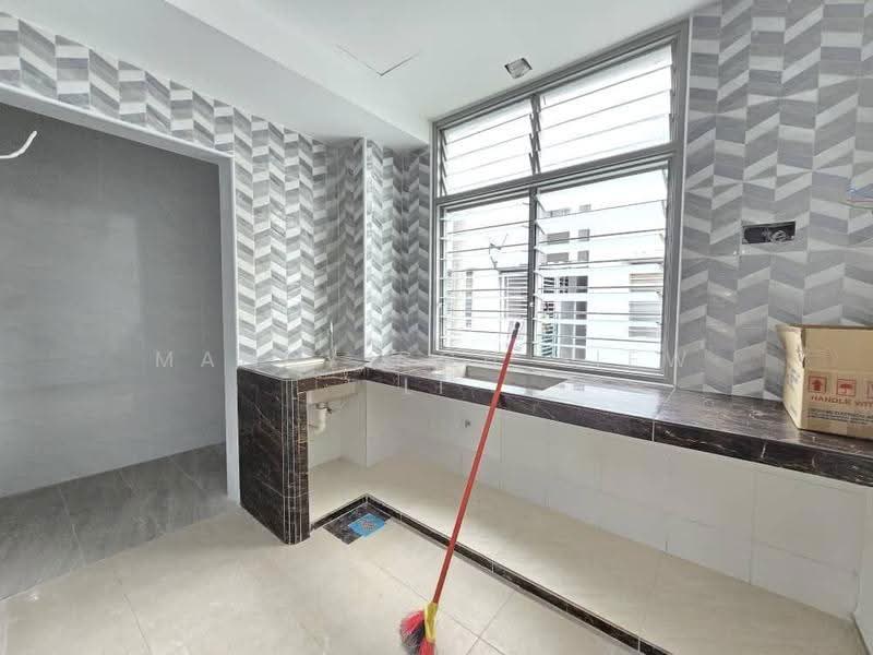 Townhouse for Rent in Taman Adda Heights (Tebrau) - Mandy Goh Siew Li - Kitchen - PropertyGuru.com.my