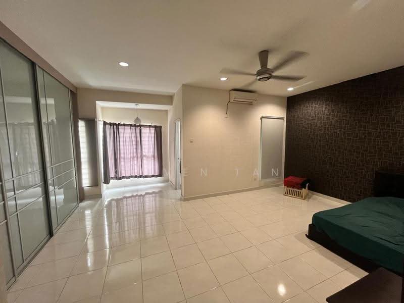 Semi-Detached House for Sale in Sutera Damansara (Damansara Damai) - Kelven Tan - Bedroom - PropertyGuru.com.my