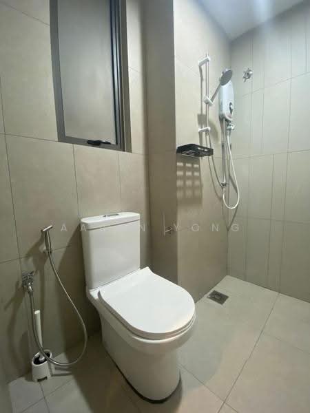 Kediaman Servis untuk Disewa di Kenwingston Platz - Aaron Yong - Bathroom - PropertyGuru.com.my