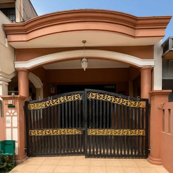 2-storey Terraced House for Sale in Pekan Nanas (Johor) - ALHAFIZ AZIS - Exterior - PropertyGuru.com.my