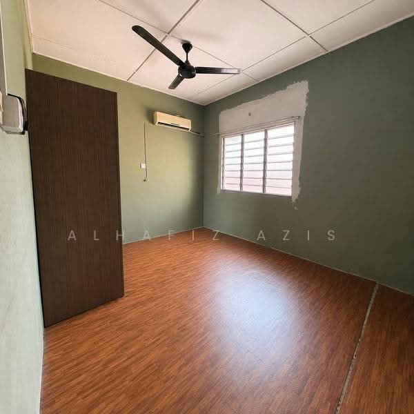 2-storey Terraced House for Sale in Pekan Nanas (Johor) - ALHAFIZ AZIS - PropertyGuru.com.my
