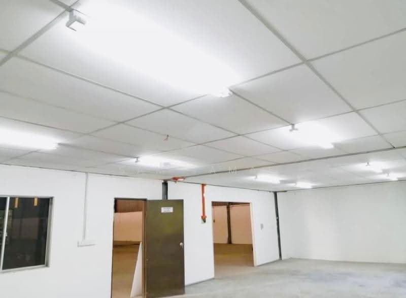 Gudang untuk Disewa di Kampung Baru Subang (Sungai Buloh) - Sam Jamal - Interior - PropertyGuru.com.my