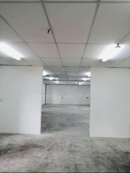 Gudang untuk Disewa di Kampung Baru Subang (Sungai Buloh) - Sam Jamal - Interior - PropertyGuru.com.my