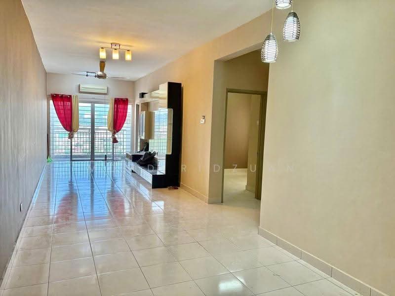 Kondominium untuk Dijual di Symphony Heights (Simfoni Heights) - Mohd Ridzuan - Living Room - PropertyGuru.com.my