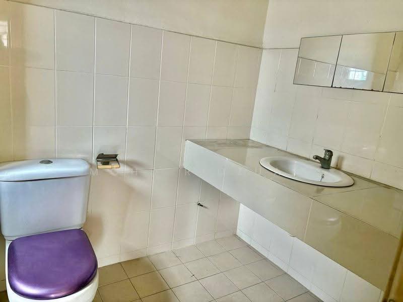 Kondominium untuk Dijual di Symphony Heights (Simfoni Heights) - Mohd Ridzuan - Bathroom - PropertyGuru.com.my