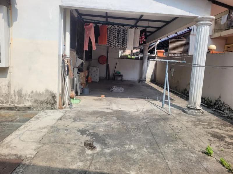 Rumah Berkembar untuk Dijual di Taman Sri Intan (Johor Bahru) - Crystal Du - Exterior - PropertyGuru.com.my