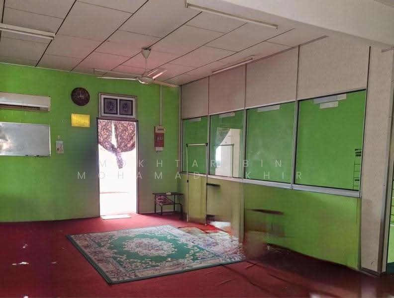 Shop / Office for Sale in Medan Kamunting Jaya (Kamunting) - Mokhtar Bin Mohamad Akhir - Interior - PropertyGuru.com.my