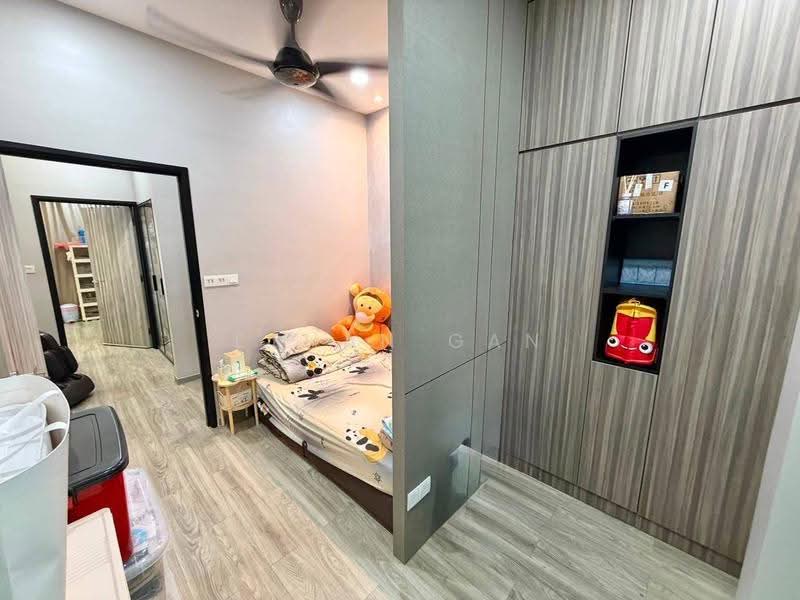 Rumah Teres 2-Tingkat untuk Dijual di Bandar Seri Alam (Masai) - Ethan Gan - Bedroom - PropertyGuru.com.my