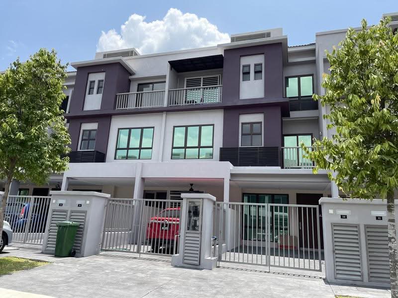 Rumah Teres 2-Tingkat untuk Disewa di Kajang (Selangor) - Eiffel Lai - Exterior - PropertyGuru.com.my