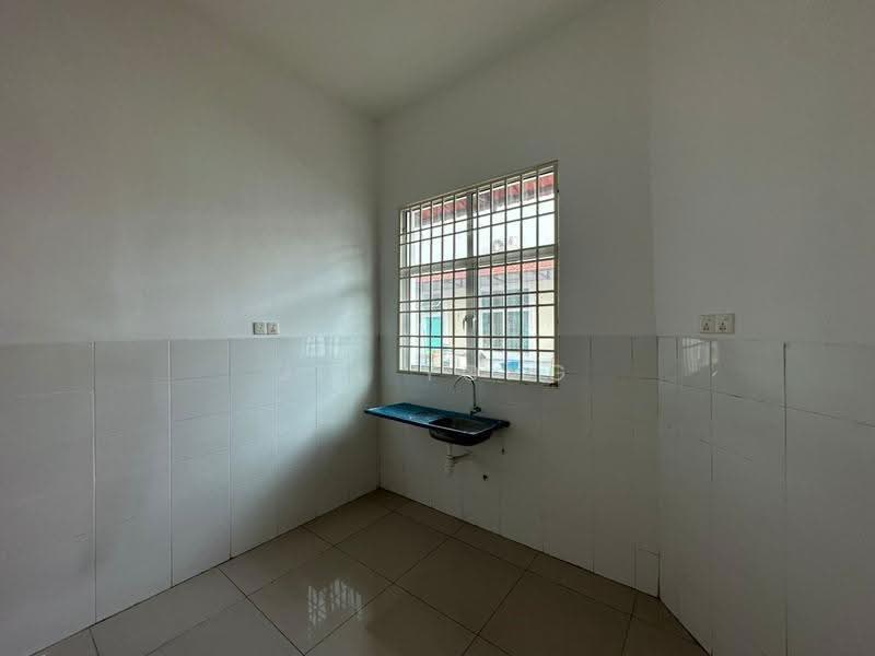 1-storey Terraced House for Sale in Balik Pulau (Penang) - Jia Yong - Kitchen - PropertyGuru.com.my