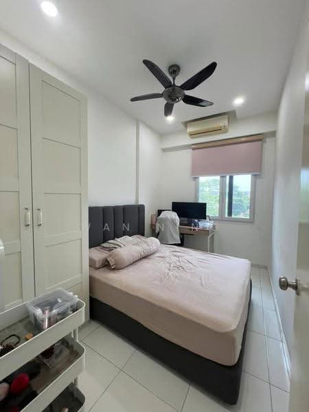 Service Residence for Sale at Sky Gardens Residences - Wan Ning - Bedroom - PropertyGuru.com.my