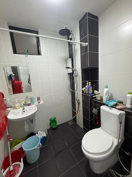 Service Residence for Sale at Austin Regency (Pangsapuri Austin Perdana) - Yvonne Lim - Bathroom - PropertyGuru.com.my