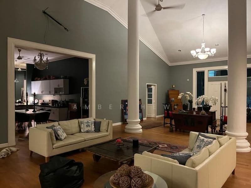 Bungalow House for Sale in Leisure Farm (Gelang Patah) - Amber Hew - Living Room - PropertyGuru.com.my