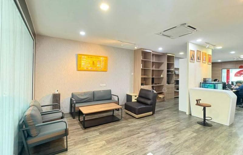 Shop / Office for Rent in Taman Mount Austin (Tebrau) - Pauline Ng - PropertyGuru.com.my
