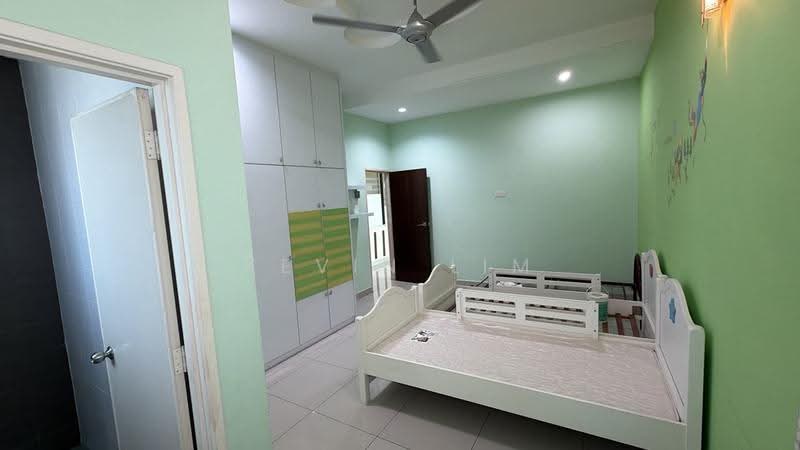 2-storey Terraced House for Sale in Kampung Perlis (Bayan Lepas) - Kevin Lim - Bedroom - PropertyGuru.com.my