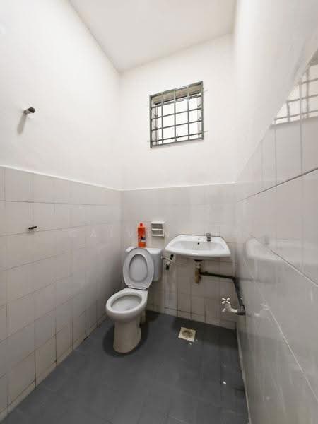 1-storey Terraced House for Sale in Taman Megah Ria (Masai) - Calvin Lee - PropertyGuru.com.my
