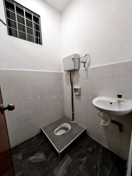 1-storey Terraced House for Sale in Taman Megah Ria (Masai) - Calvin Lee - PropertyGuru.com.my