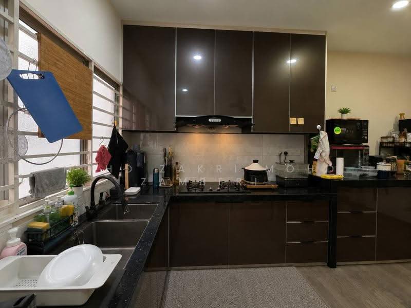 2-storey Terraced House for Sale in Seksyen 23 (Shah Alam) - Mohd Zakri Mohd Zamberi - Kitchen - PropertyGuru.com.my