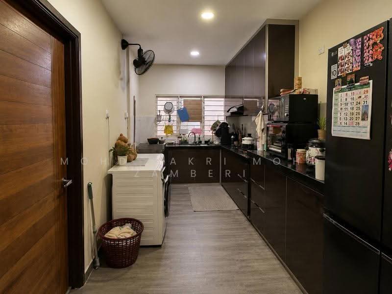 2-storey Terraced House for Sale in Seksyen 23 (Shah Alam) - Mohd Zakri Mohd Zamberi - Kitchen - PropertyGuru.com.my