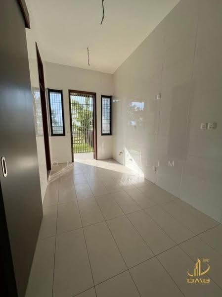 Semi-Detached House for Sale in Eco Sanctuary (Telok Panglima Garang) - Yongsen Lim - Interior - PropertyGuru.com.my
