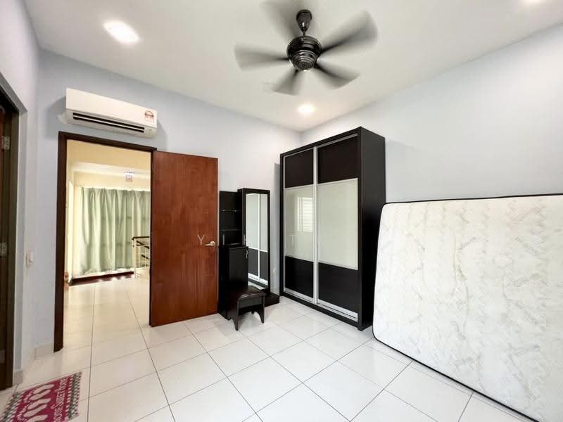 Rumah Kluster untuk Dijual di Taman Sutera Utama (Skudai) - Yik Tat - PropertyGuru.com.my