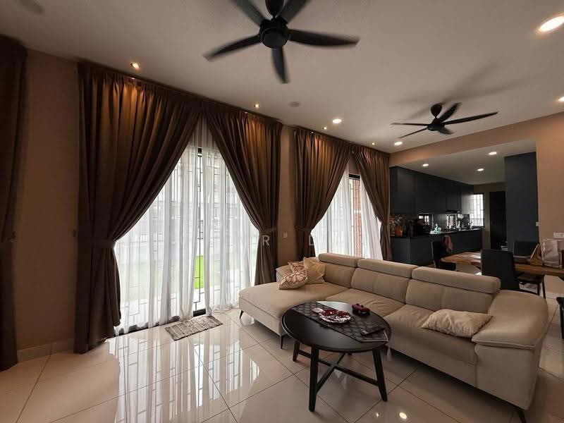 2-storey Terraced House for Sale in Elmina (Shah Alam) - Umar Din - Living Room - PropertyGuru.com.my