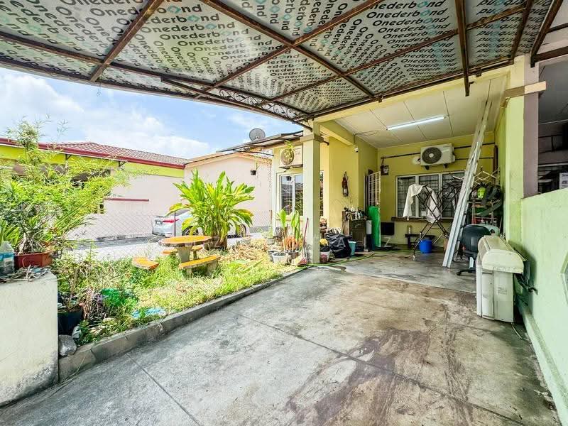 1-storey Terraced House for Sale in Bandar Tasik Puteri (Rawang) - Amzar Faiz - PropertyGuru.com.my