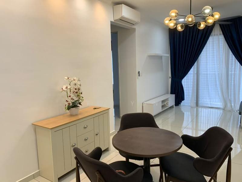 Kediaman Servis untuk Disewa di Kenwingston Platz - Aaron Yong - Living Room - PropertyGuru.com.my