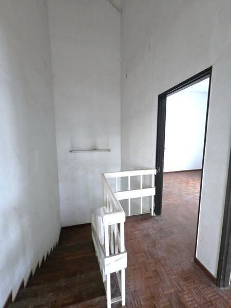 2-storey Terraced House for Sale in Taman Ungku Tun Aminah (Skudai) - Karl Lim - Interior - PropertyGuru.com.my