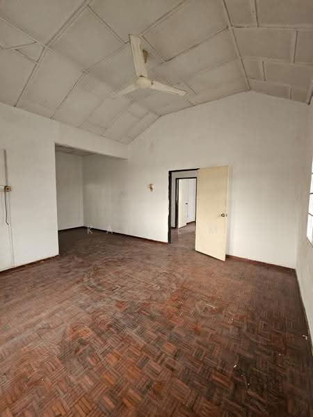 2-storey Terraced House for Sale in Taman Ungku Tun Aminah (Skudai) - Karl Lim - Interior - PropertyGuru.com.my