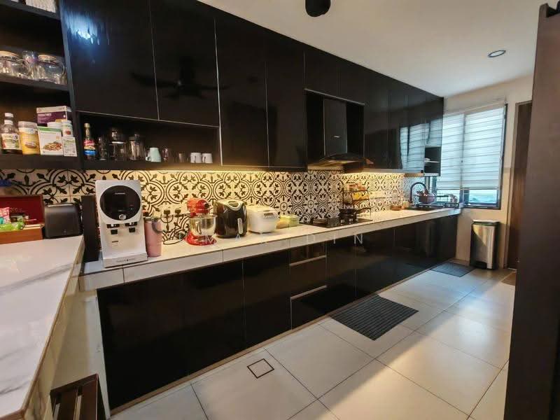 Terraced House for Sale in Elmina (Shah Alam) - Umar Din - Kitchen - PropertyGuru.com.my