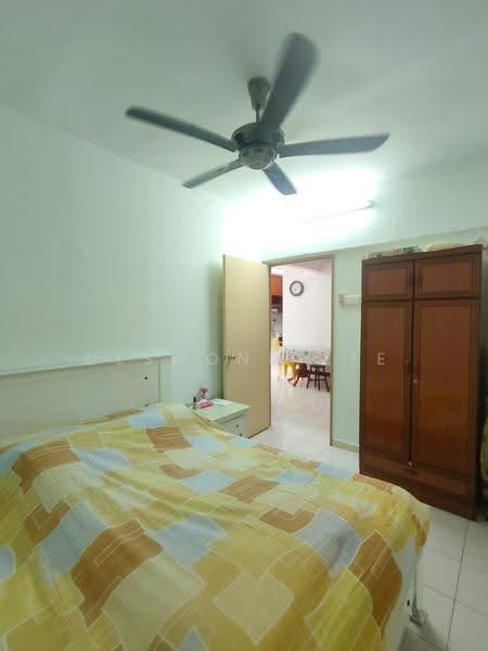Apartment for Sale at Sri Impian Apartment - Desmond Lee - Bedroom - PropertyGuru.com.my