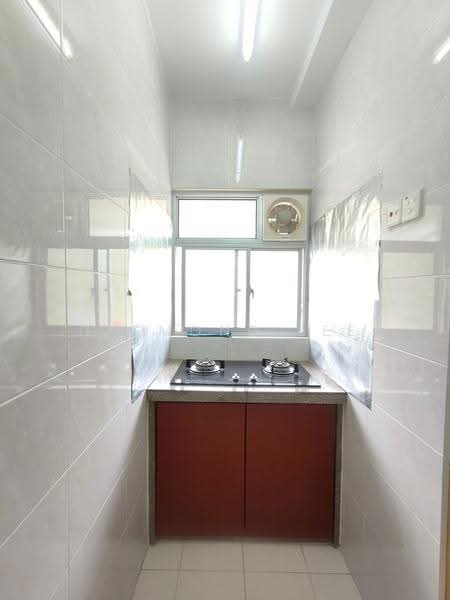 Apartment for Sale at Sri Impian Apartment - Desmond Lee - Kitchen - PropertyGuru.com.my