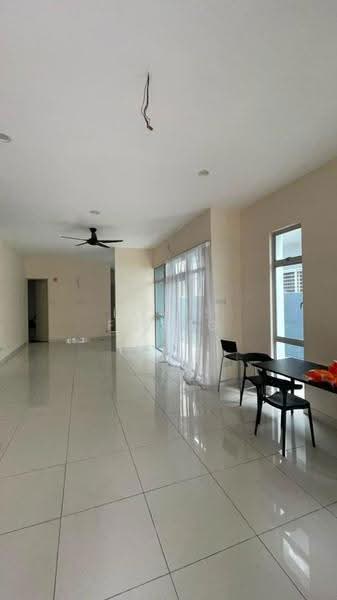 Rumah Berkembar untuk Disewa di Laman Rimbunan (Kepong) - Louis Foong - Living Room - PropertyGuru.com.my