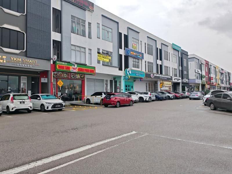 Shop / Office untuk Disewa di Austin Crest (Johor Bahru) - Ian Chua - Exterior - PropertyGuru.com.my