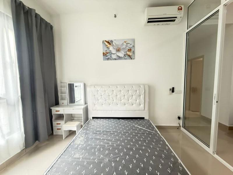 Condominium for Sale at The Henge - Kelven Tan - Bedroom - PropertyGuru.com.my