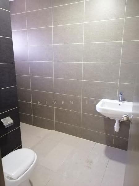 Condominium for Sale at The Henge - Kelven Tan - Bathroom - PropertyGuru.com.my