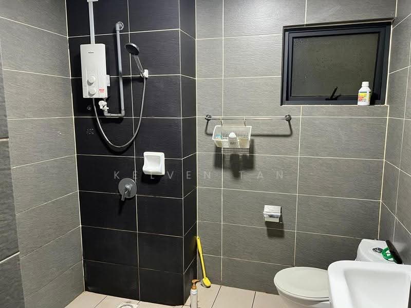 Condominium for Sale at The Henge - Kelven Tan - Bathroom - PropertyGuru.com.my