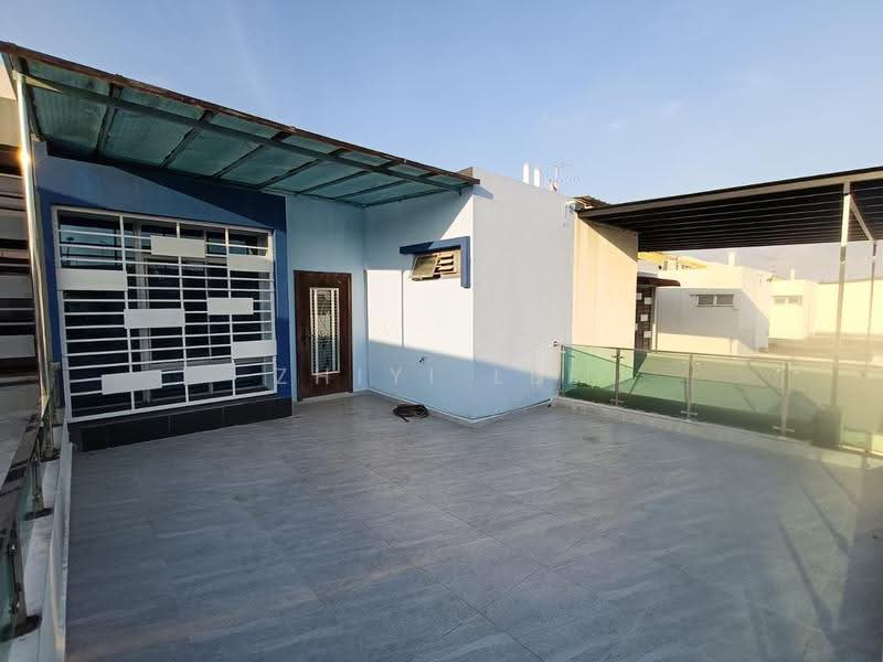 Rumah Teres 2-Tingkat untuk Disewa di Setia Tropika (Johor Bahru) - Zhiyi Lee - Exterior - PropertyGuru.com.my