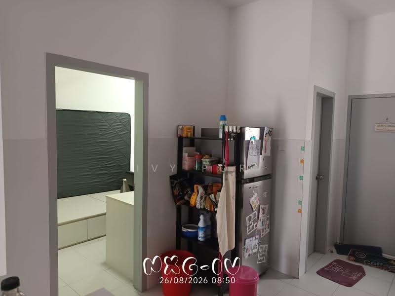 2-storey Terraced House for Rent in Setia Alam (Selangor) - Ivy Por - Kitchen - PropertyGuru.com.my