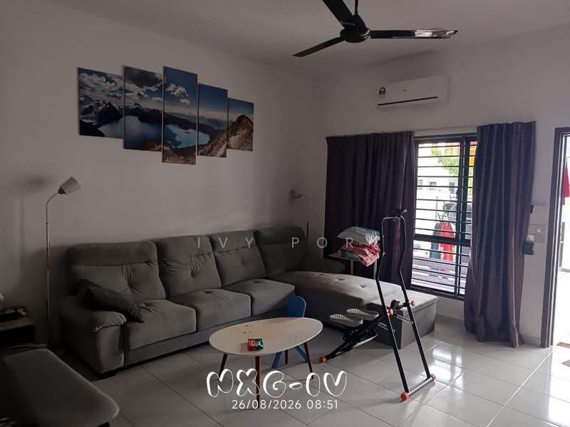 2-storey Terraced House for Rent in Setia Alam (Selangor) - Ivy Por - Living Room - PropertyGuru.com.my
