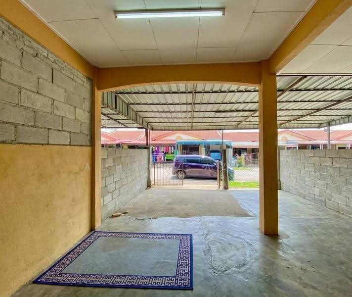 Rumah Teres 1-Tingkat untuk Dijual di Kulai (Johor) - ALHAFIZ AZIS - Exterior - PropertyGuru.com.my