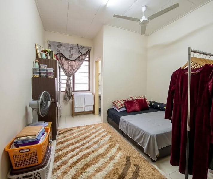 Rumah Teres 1-Tingkat untuk Dijual di Kulai (Johor) - ALHAFIZ AZIS - Bedroom - PropertyGuru.com.my