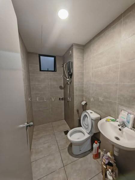 Kondominium untuk Dijual di Mizumi Residences - Kelven Tan - Bathroom - PropertyGuru.com.my