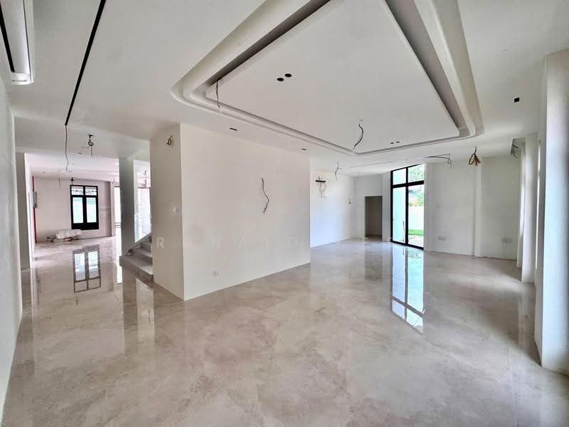 Bungalow House for Sale in Minden Heights (Gelugor) - Ronald Kee - Living Room - PropertyGuru.com.my